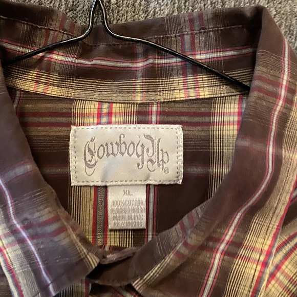 Cowboy Up Brand brown plaid western button up shirt with mother of pearl snaps - Picture 3 of 7